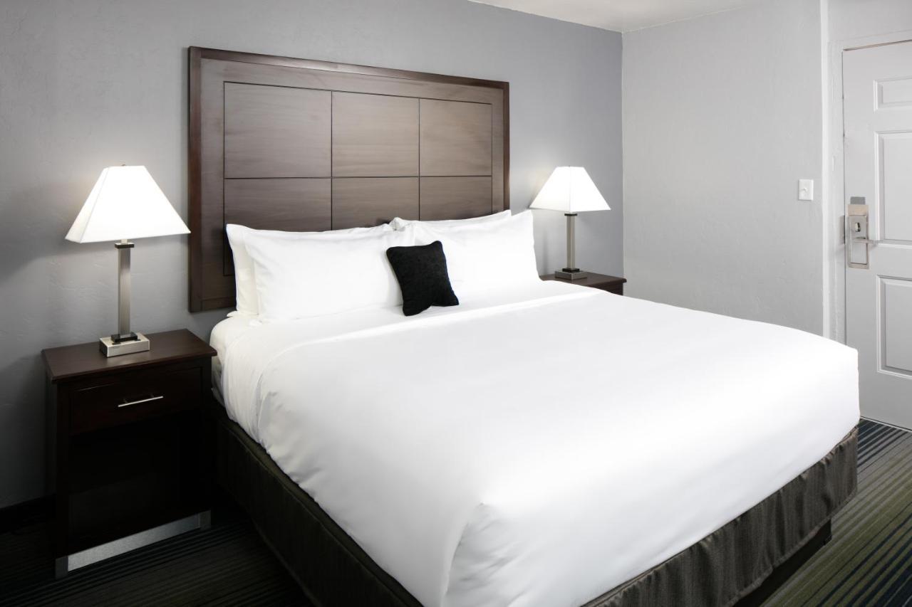 Red Lion Inn & Suites Tucson Downtown Ngoại thất bức ảnh